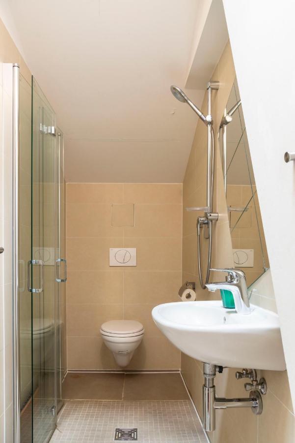 Rosenthaler Calling - Rooftop Apartment+a/c Appartamento